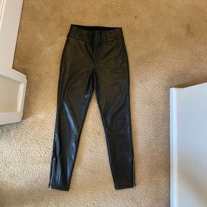 Abercrombie & Fitch Vegan Leather Legging